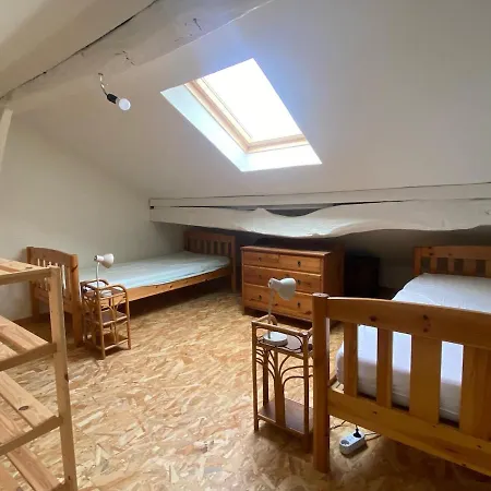 Le Refuge De *