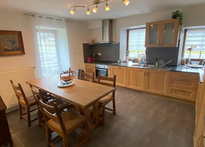 Le Refuge De Holiday home Libin